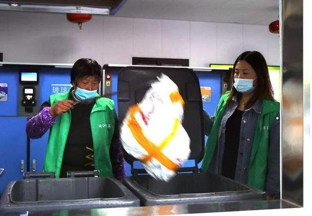 江苏泰州泰兴新增24例死亡病例,涉及重庆市渝北区/江苏泰州泰兴的疫情情况